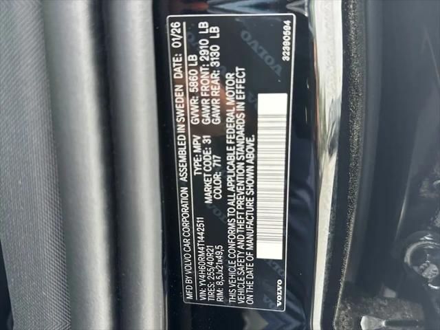 2026 Volvo XC60 Plug-In Hybrid Ultra, T8 AWD Electric/Gasoline, Dark