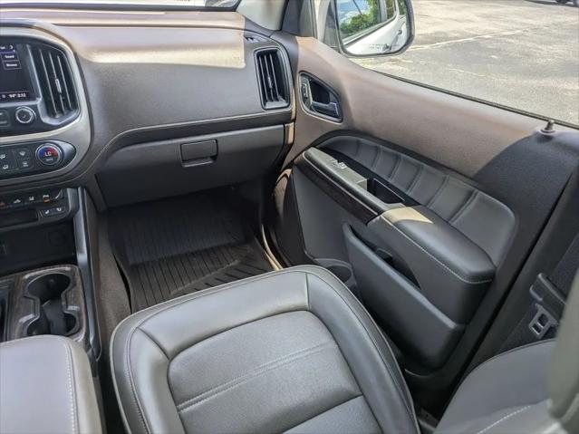 2022 GMC Canyon 4WD Crew Cab Short Box Denali