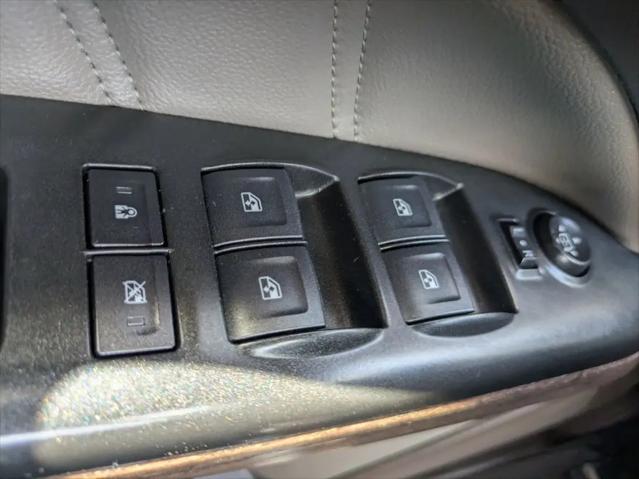 2022 GMC Canyon 4WD Crew Cab Short Box Denali