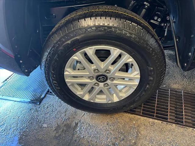 2026 Toyota Tundra SR5 CrewMax 5.5' Bed