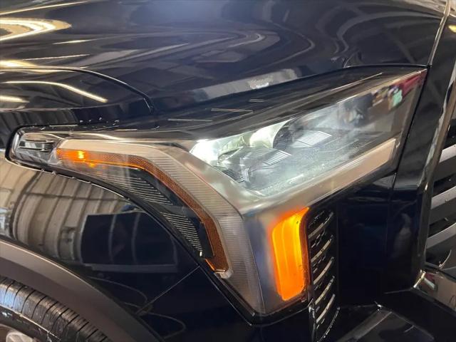 2026 Toyota Tundra SR5 CrewMax 5.5' Bed
