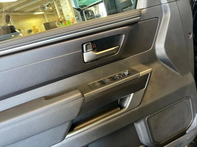 2026 Toyota Tundra SR5 CrewMax 5.5' Bed