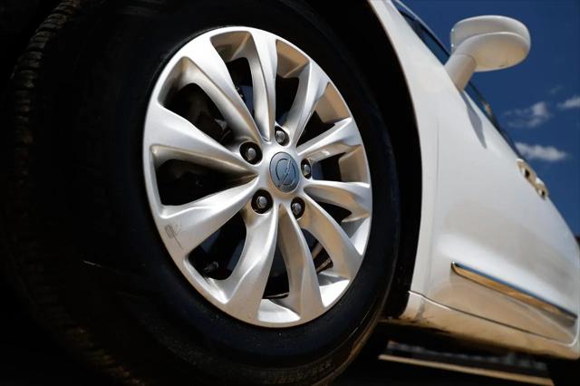 2019 Chrysler Pacifica Touring L
