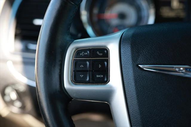 2015 Chrysler Town & Country Touring