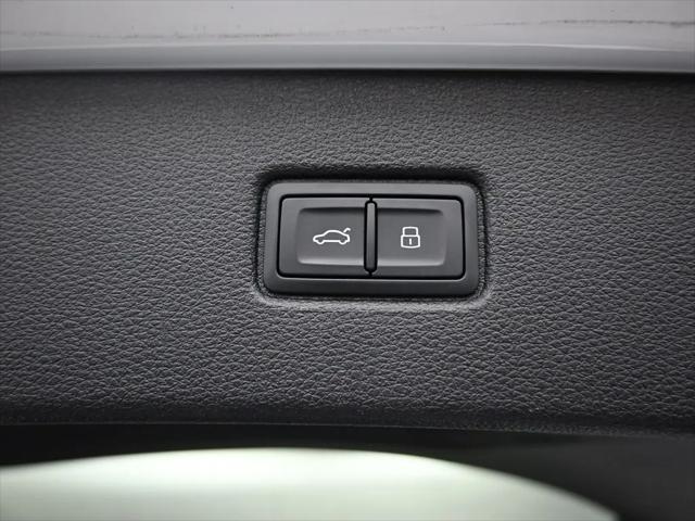 2025 Audi Q7 Premium Plus 55 TFSI quattro Tiptronic