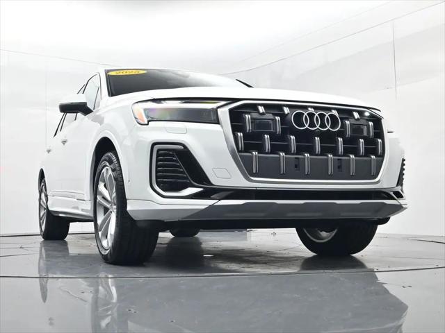 2025 Audi Q7 Premium Plus 55 TFSI quattro Tiptronic