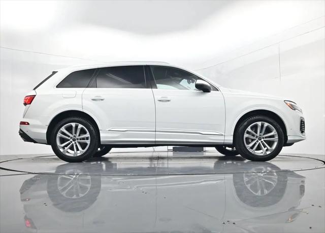 2025 Audi Q7 Premium Plus 55 TFSI quattro Tiptronic