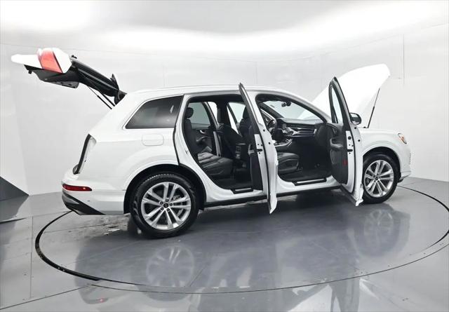2025 Audi Q7 Premium Plus 55 TFSI quattro Tiptronic