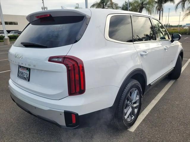 2024 Kia Telluride LX
