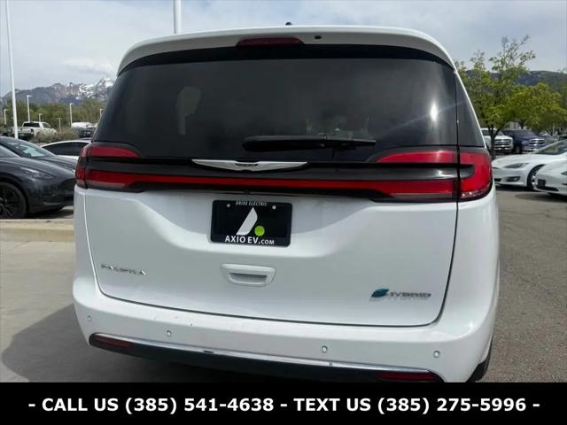 2024 Chrysler Pacifica Hybrid Select
