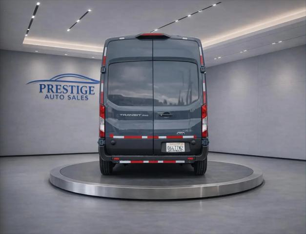 2019 Ford Transit T-250