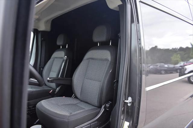 2026 Ram ProMaster 2500 Cargo Van Tradesman High Roof 159" WB w/Pass Seat