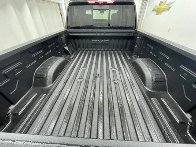2026 GMC Sierra 2500HD Crew Cab, Standard Bed, Denali Ultimate, 4WD