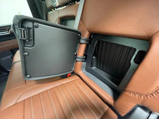 2026 GMC Sierra 2500HD Crew Cab, Standard Bed, Denali Ultimate, 4WD