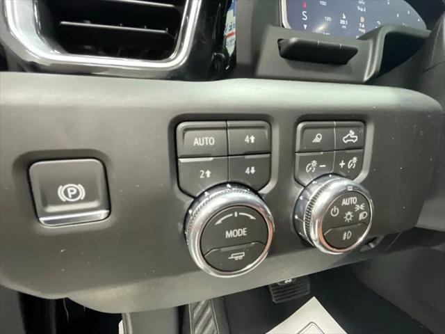 2026 GMC Sierra 2500HD Crew Cab, Standard Bed, Denali Ultimate, 4WD