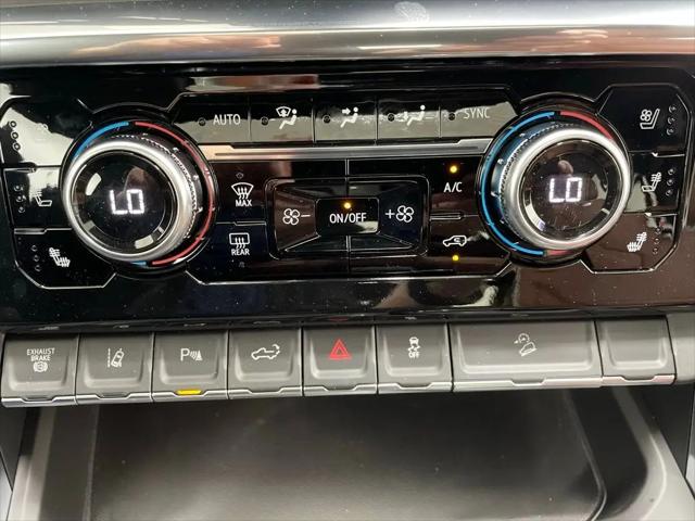 2026 GMC Sierra 2500HD Crew Cab, Standard Bed, Denali Ultimate, 4WD