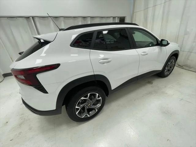2026 Chevrolet Trax FWD LT