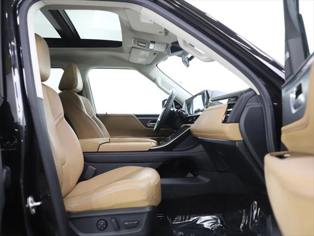 2025 INFINITI QX80 LUXE AWD