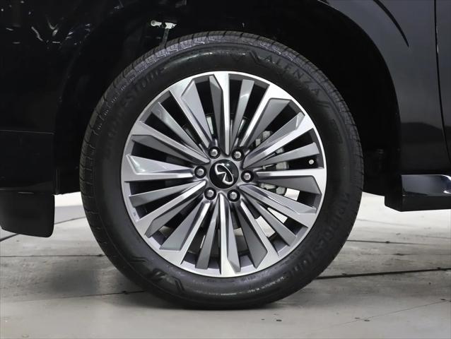 2025 INFINITI QX80 LUXE AWD