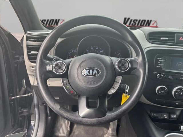 2016 Kia Soul Base