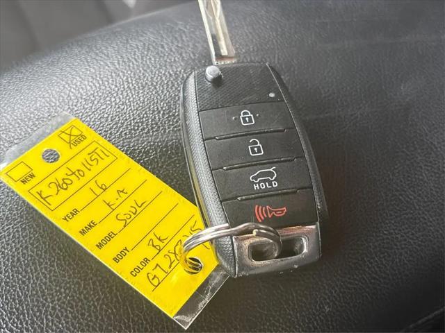 2016 Kia Soul Base