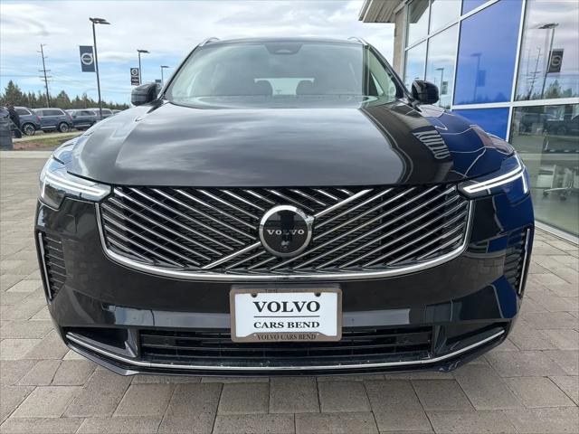 2026 Volvo XC90 Plug-In Hybrid Ultra, T8 AWD, Electric/Gasoline, Bright, 7 Seats
