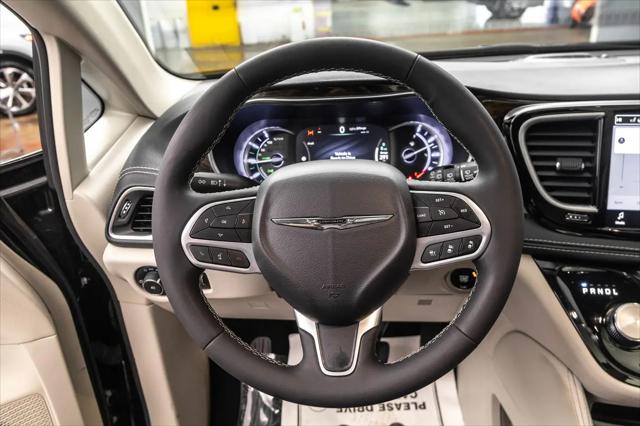 2023 Chrysler Pacifica Hybrid Limited