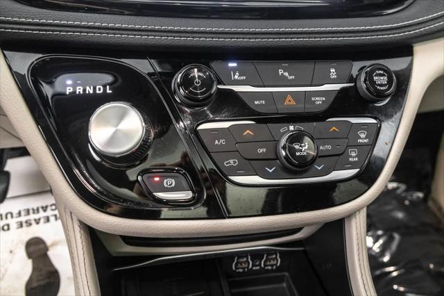 2023 Chrysler Pacifica Hybrid Limited