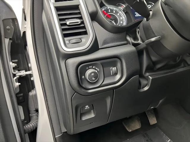 2024 Ram 1500 Big Horn Quad Cab 4x4 64 Box