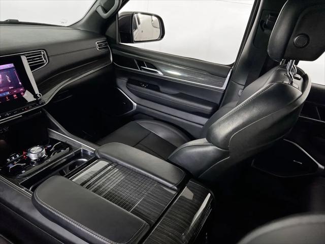 2022 Jeep Wagoneer Series III 4x4