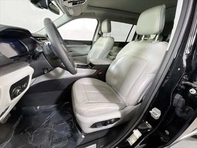 2023 Jeep Grand Cherokee L Overland 4x4