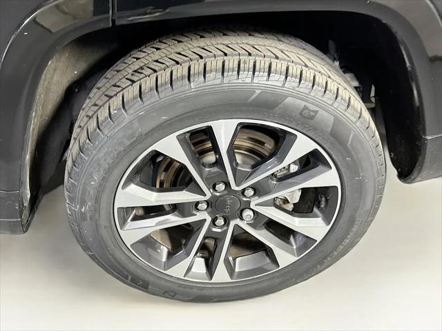 2023 Jeep Grand Cherokee L Overland 4x4