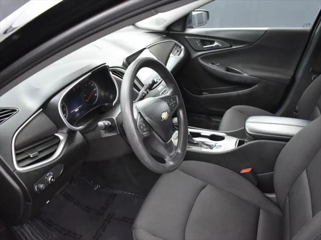2022 Chevrolet Malibu FWD LT