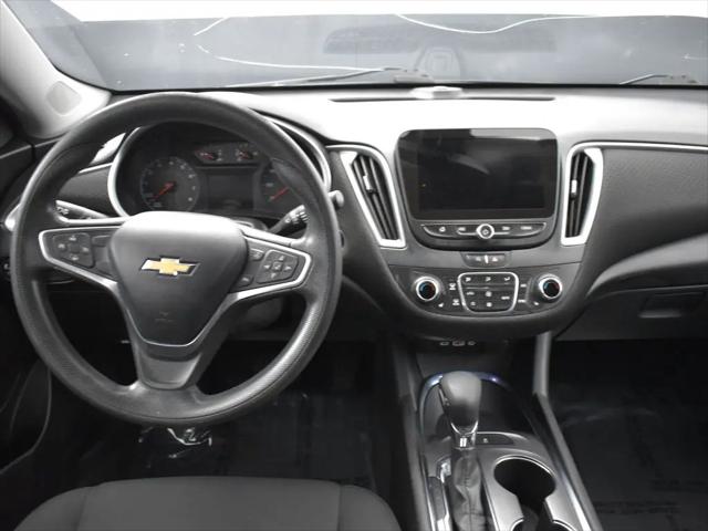 2022 Chevrolet Malibu FWD LT