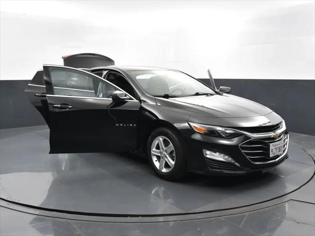 2022 Chevrolet Malibu FWD LT