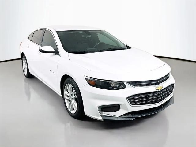 2017 Chevrolet Malibu 1LT for sale in Shiloh, IL