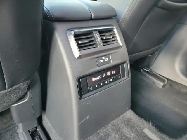 2024 Mazda X-90 3.3 Turbo Preferred Plus