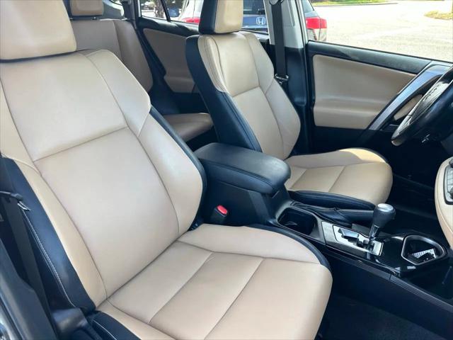 2017 Toyota RAV4 Hybrid Limited