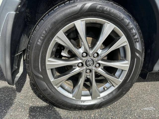 2017 Toyota RAV4 Hybrid Limited