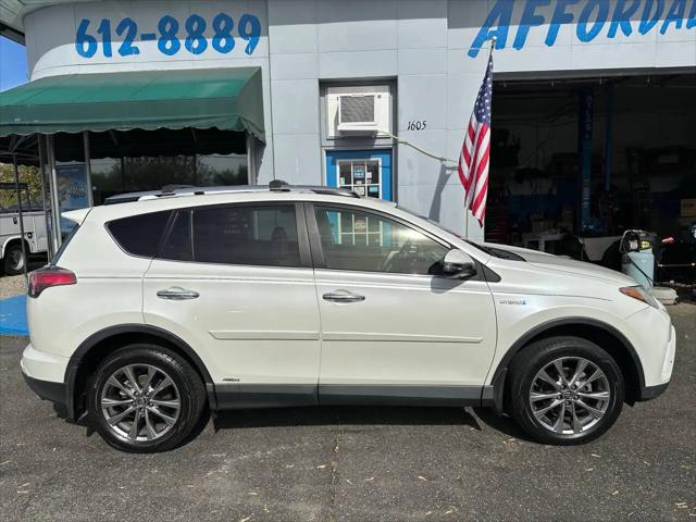 2017 Toyota RAV4 Hybrid Limited