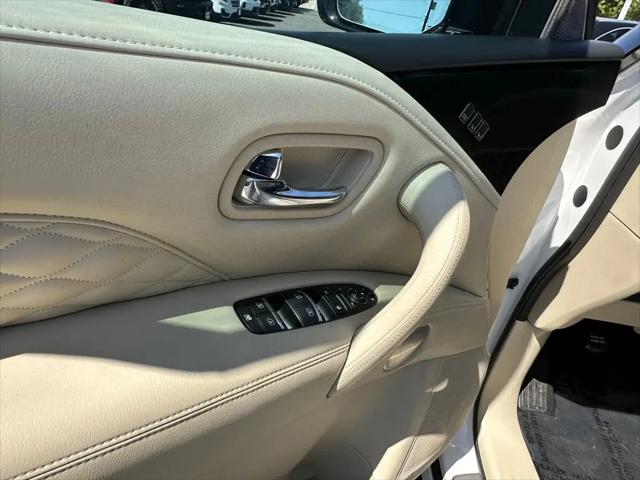 2024 INFINITI QX80 SENSORY AWD