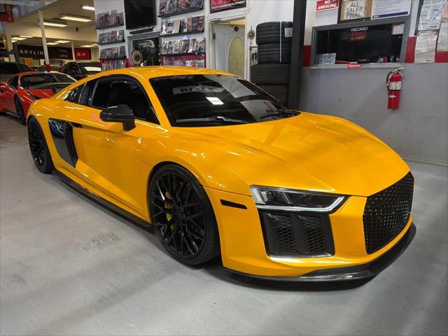 2017 Audi R8 5.2 V10 plus