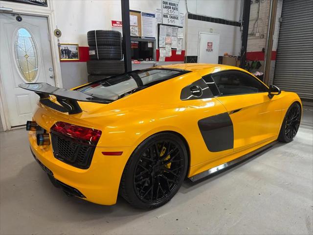 2017 Audi R8 5.2 V10 plus