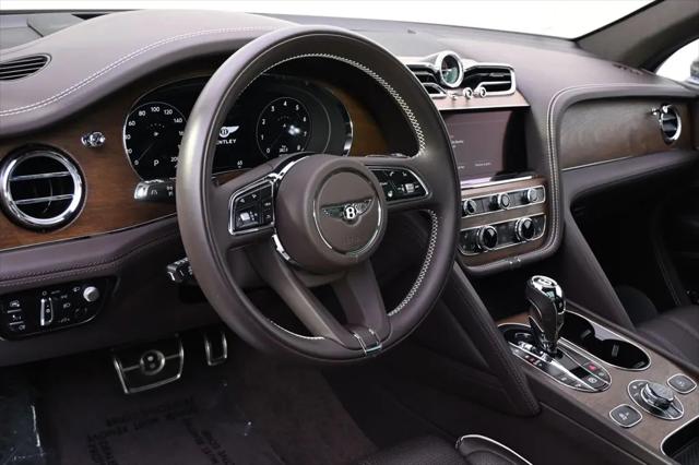 2023 Bentley Bentayga V8