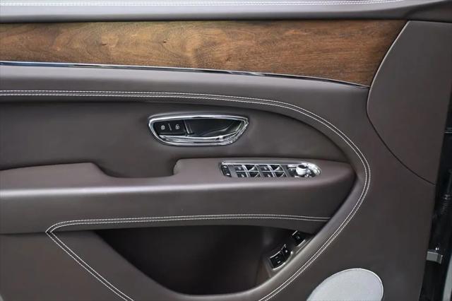 2023 Bentley Bentayga V8