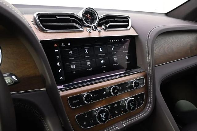2023 Bentley Bentayga V8