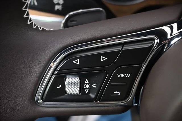 2023 Bentley Bentayga V8