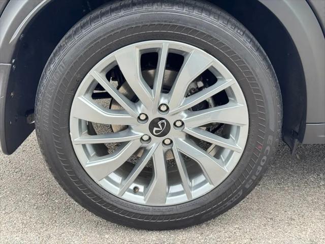 2023 INFINITI QX50 LUXE AWD