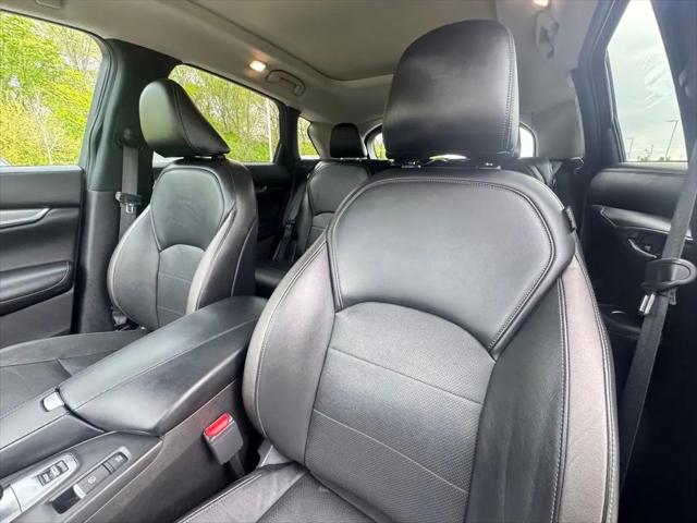 2023 INFINITI QX50 LUXE AWD