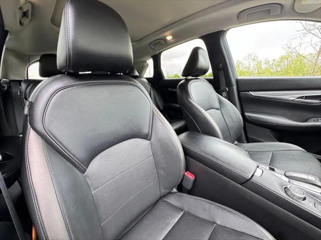 2023 INFINITI QX50 LUXE AWD